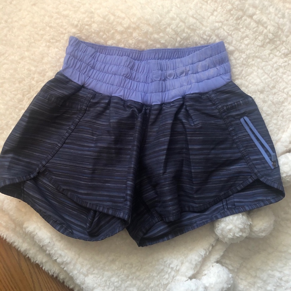 Lululemon Shirts size 2